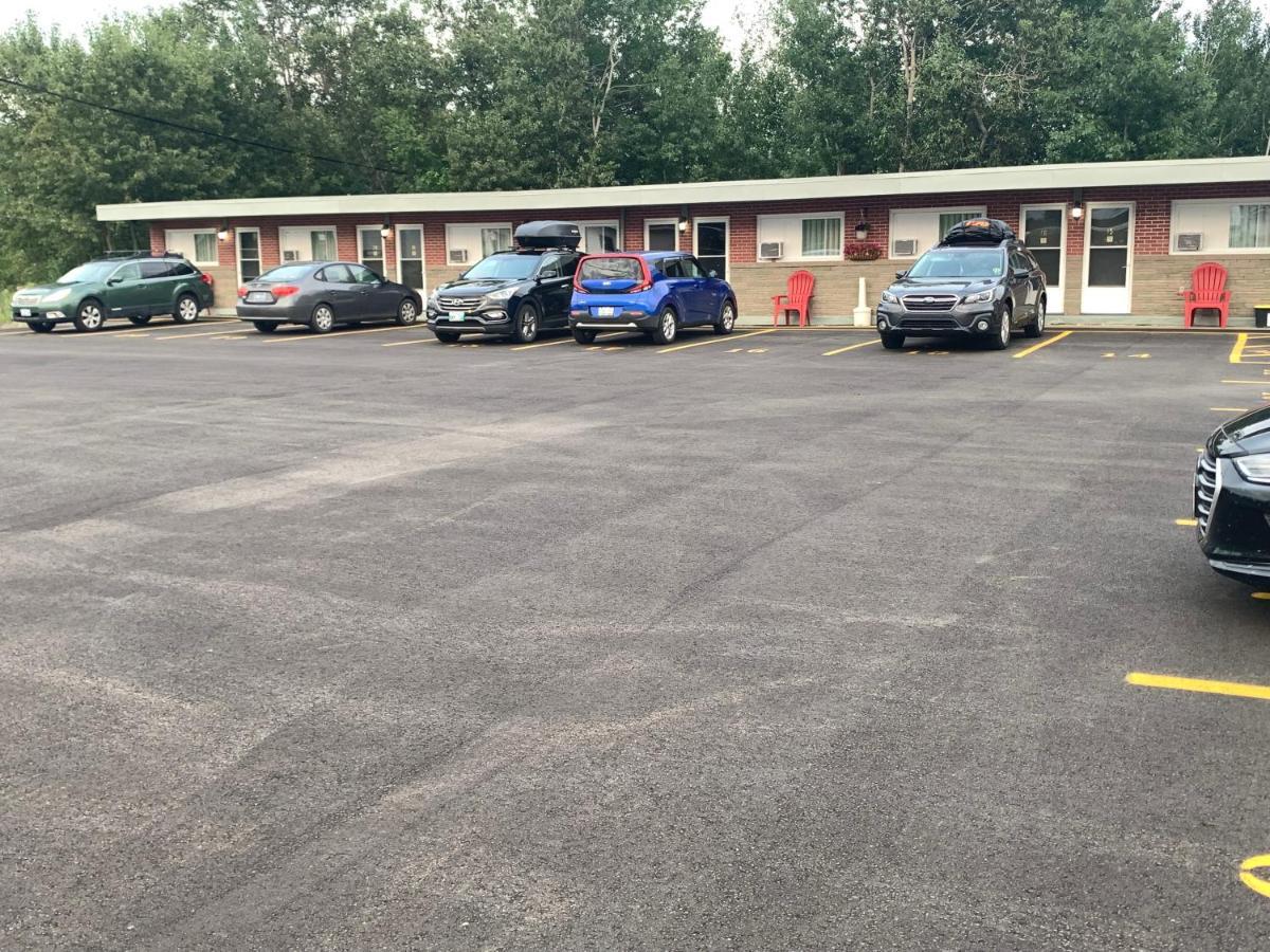 Trunk Road Motel Sault Ste. Marie Exterior foto