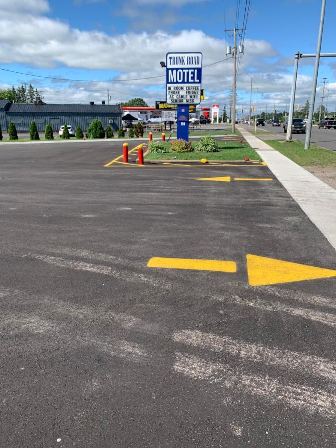 Trunk Road Motel Sault Ste. Marie Exterior foto